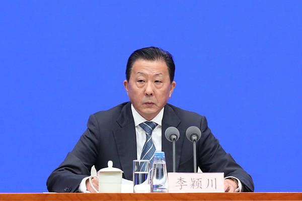日日噜噜噜夜夜爽爽狠狠视频寻花